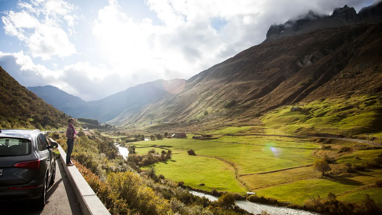 Geneva Road Trip: Exploring Swiss Charms and Beyond by Car